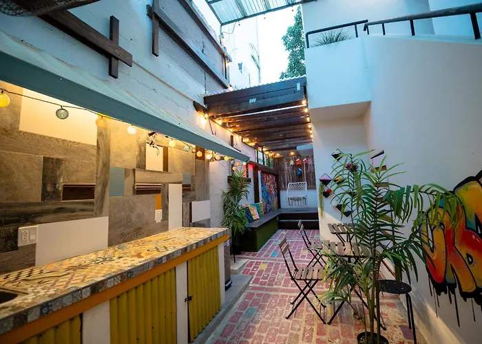 Tapia Haus 103 - San Juan, Beach Vibes Walking Distance