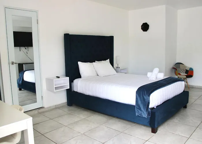 Douglas Highway Inn Hotel Cabo Rojo